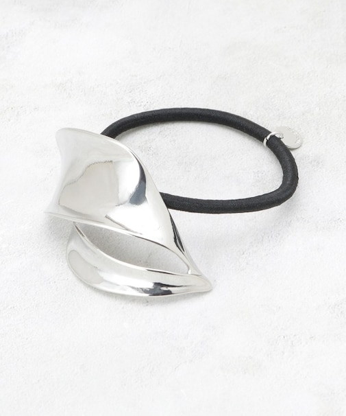 ニュアンスメタルパーツヘアゴム