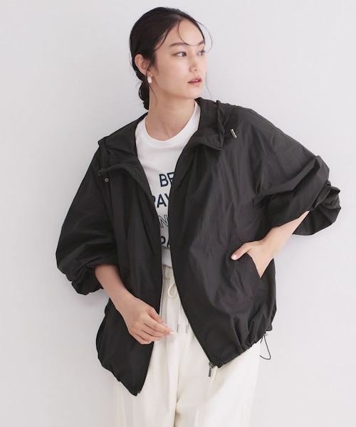 【UNIQLO】コーティングショートブルゾン　XXL コーティングショートブルゾン、ドレープシャツ」の着用コーディネート