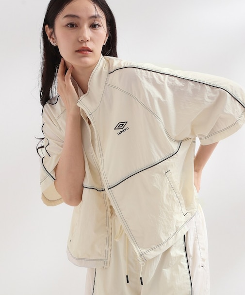 ◆【umbro／アンブロ】シアーナイロン5分袖ZIPアップブルゾン
