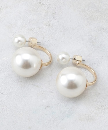 バックキャッチフェイクパールピアス