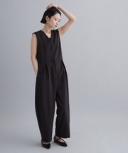 【es】ストレッチVネックオールインワン《洗える》