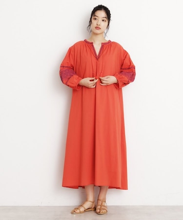 刺繍ワンピース【洗濯機OK】