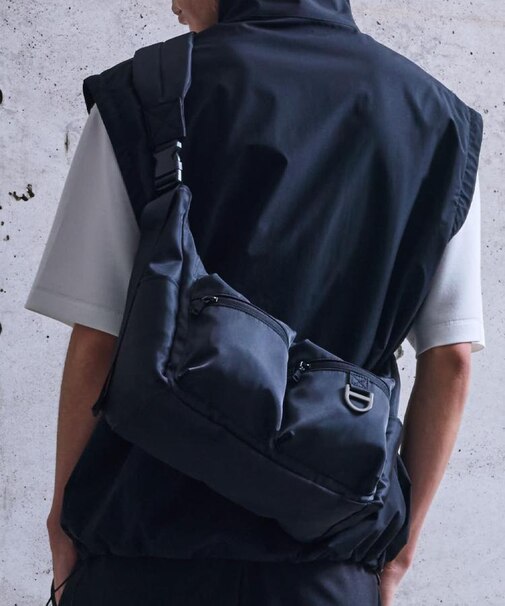 ダブルポケットショルダー