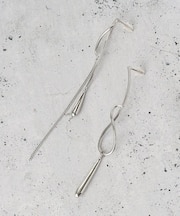 アシメデザインピアス＆イヤリング