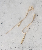 アシメデザインピアス＆イヤリング