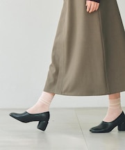 オブリックトゥパンプス