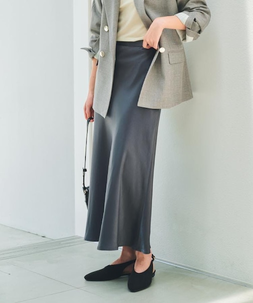 サテンAラインスカート【洗える】