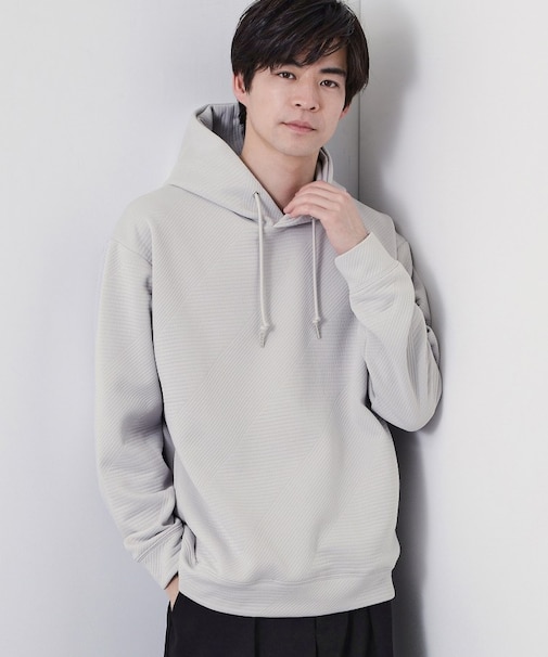 【さりげない表情が、品よく映える。】ふくれジャカードパーカ