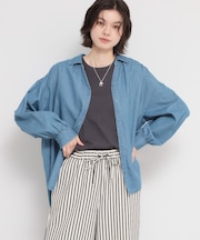 【後ろ姿もサマになる】バックシャーリングシャツ