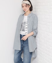 ゆったりシルエットで体型カバー ロングシャツ