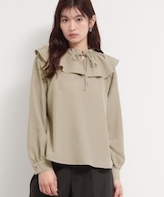 エアリーフリルブラウス