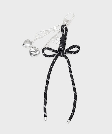 ハートモチーフチャーム