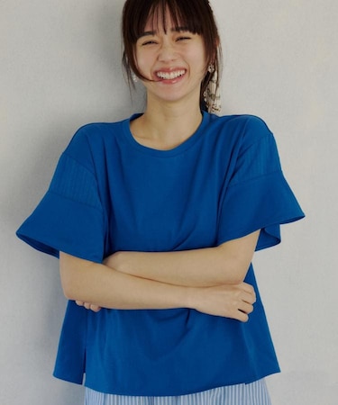 【ひんやり／吸水速乾／UV】軽やかに揺れる シアーフレアスリーブTシャツ