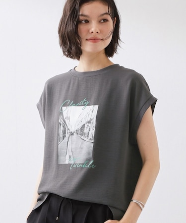 【ひんやり/防しわ/UV/吸水速乾】さらりと軽やかに着られる プリントTシャツ
