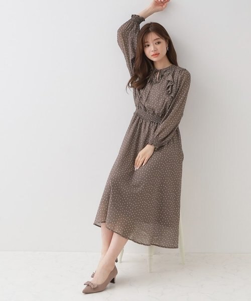 一枚で華やかにキマる】ドットフリルデザインワンピース｜クチュール