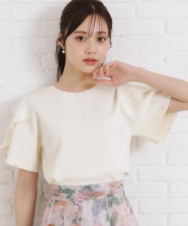 【一枚でキマる・華やか】パール調付チューリップ袖ニット