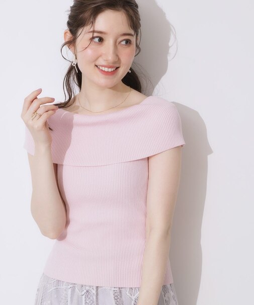 リブオフショルニット