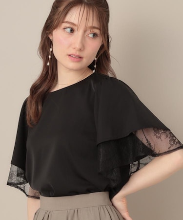 【マシンウォッシャブル・一枚で着映える】レース重ねフレアブラウス