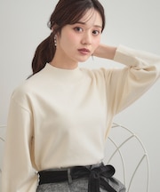 【後ろ姿も着映える・通勤】バックレースアップ微起毛ニット