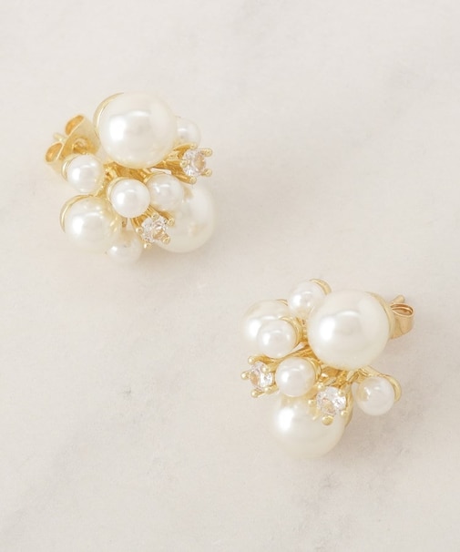 パール調ビジューピアス