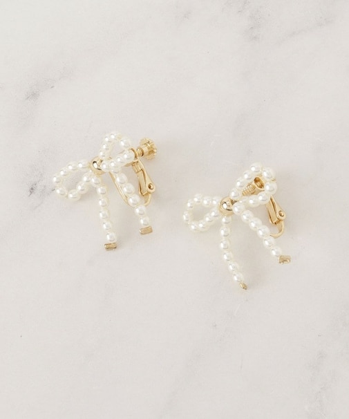 パール調リボンデザインイヤリング