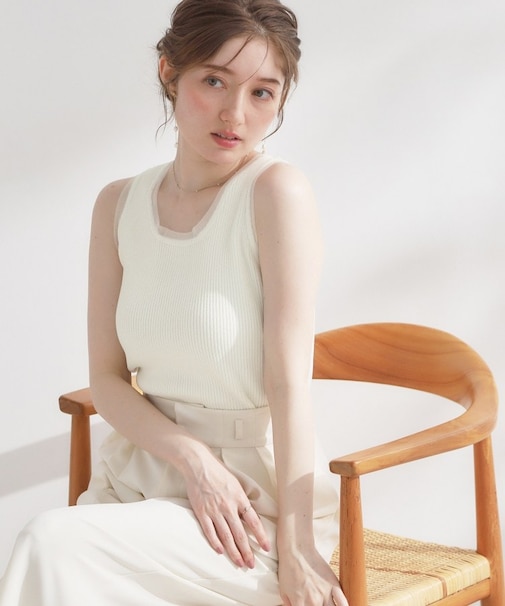 チュール付きタンクトップ