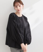 フラワーエンブロイダリーブラウス