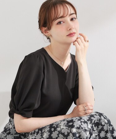 【洗える】袖リボンデザイン ハートネック ブラウス