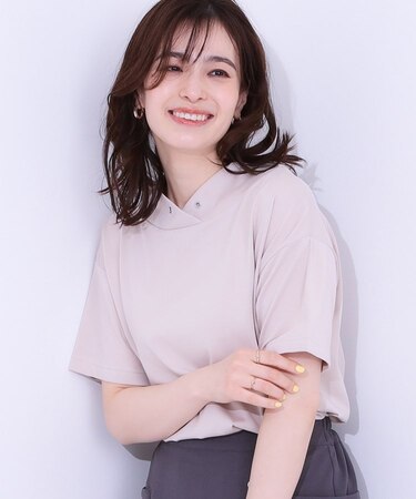 【高レビュー/ひんやり/UV】アウトスタイルもサマになる さらさら抜け襟Tシャツ