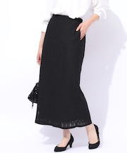 きれいめにもカジュアルにも レースナロースカート