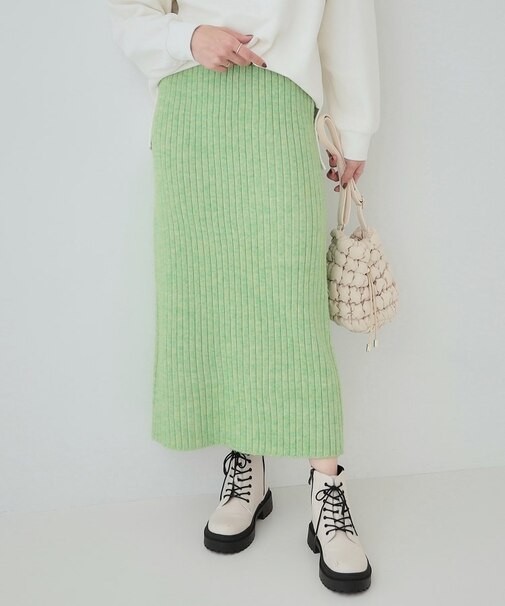 【セットアップ可】リブ編みの縦ラインですっきり見え ニットナロースカート