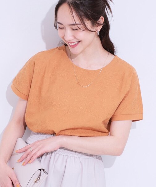 【S-LL】一枚でサマ見え フローラル刺繍トップス