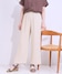 ベージュ(052)