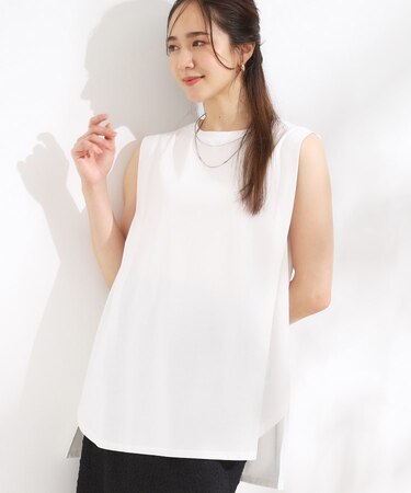 【汗ジミ軽減/ひんやり/UV】大人のヘルシーな着こなしに タックノースリーブチュニック