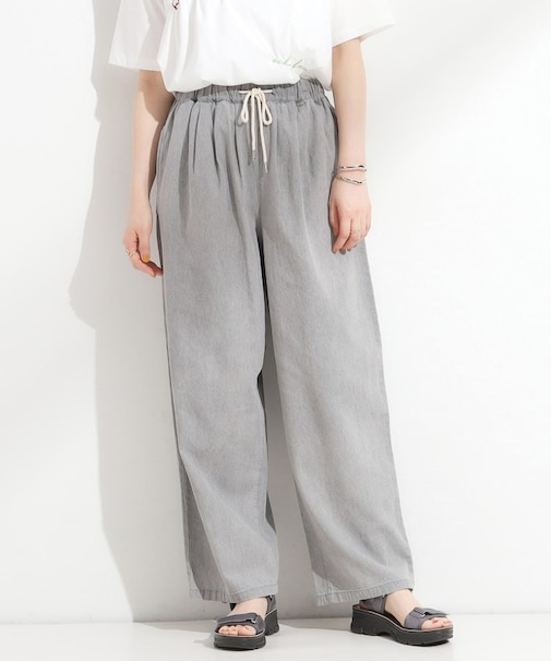 暑い夏も軽やかに デニムイージーワイドパンツ