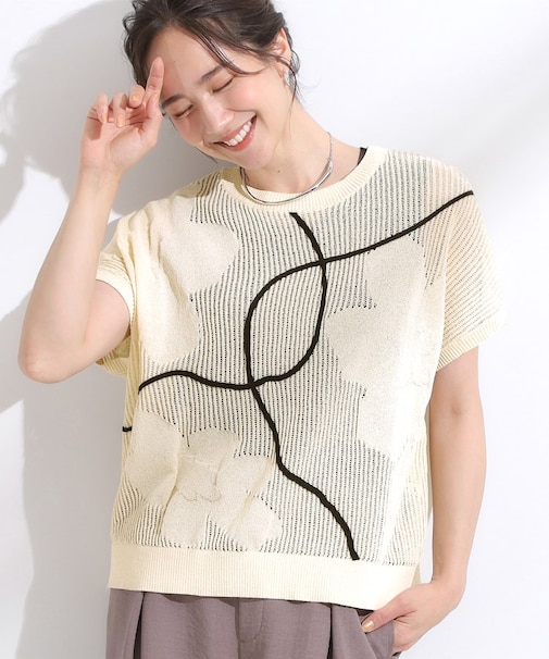 【S-LL】にょろにょろ刺繍 透かし編みニット