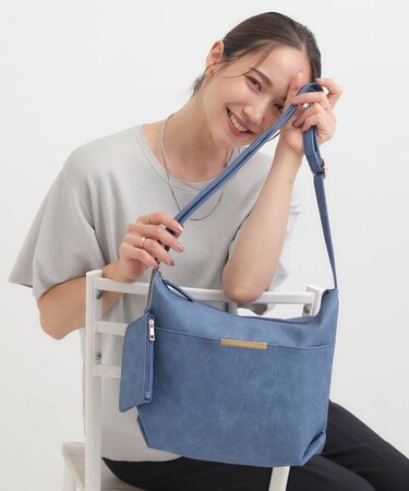 ダブルフェイスショルダーバッグ