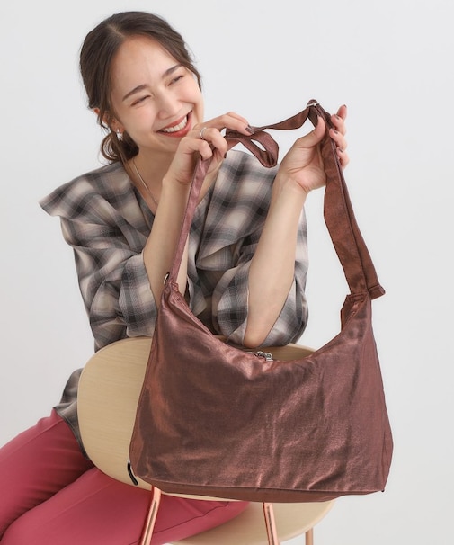 サイドドロストショルダーバッグ