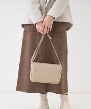 バイアスチェック型押しショルダー