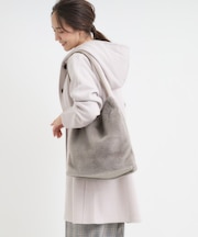 つまみハンドルフェイクファートートバッグ