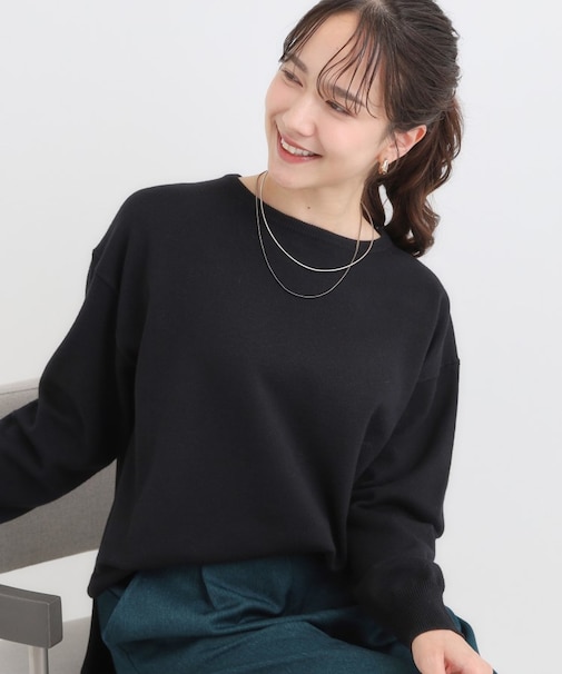 【洗濯機可/毛玉レス】アウトスタイルもきれいに決まる サイドスリットニット