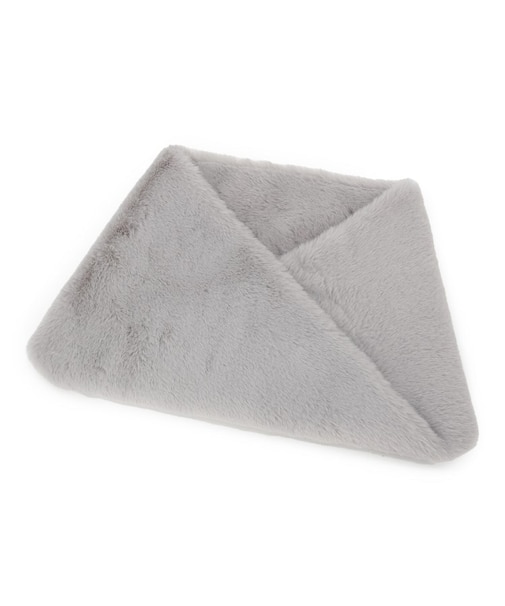 フェイクファースヌード