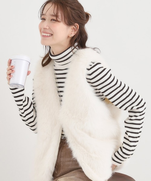 ふわふわフェイクファーベスト｜シューラルーの通販｜&mall