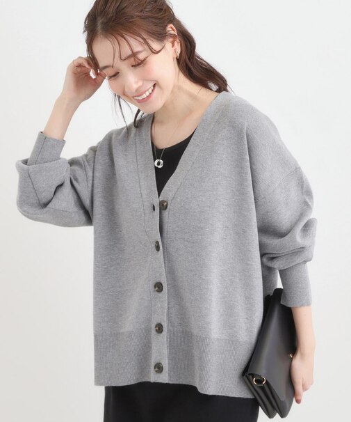 【洗える/毛玉レス】表面がきれいなVネックカーディガン