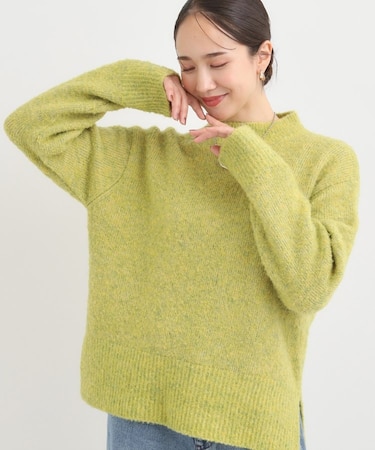 ラメブークレハイネックニット