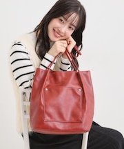 つや合皮つまみハンドルトートバッグ