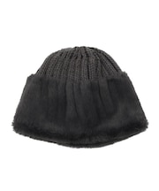 ニット×フェイクファーワッチ