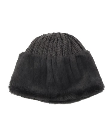 ニット×フェイクファーワッチ