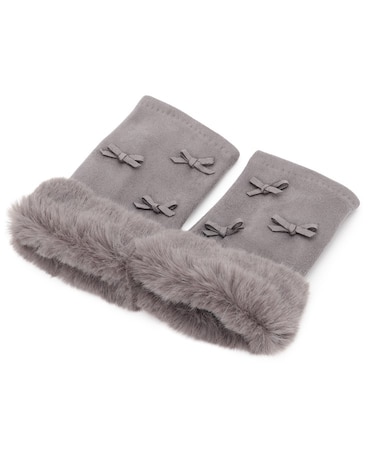 指切りリボン付きグローブ