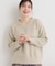 ふわふわVネックニット